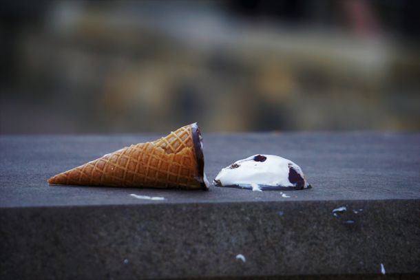 dropped ice cream cone, outdoors